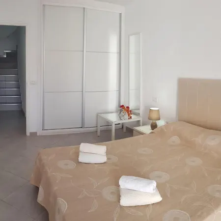 Bungalow Club Atlantis Apartment *