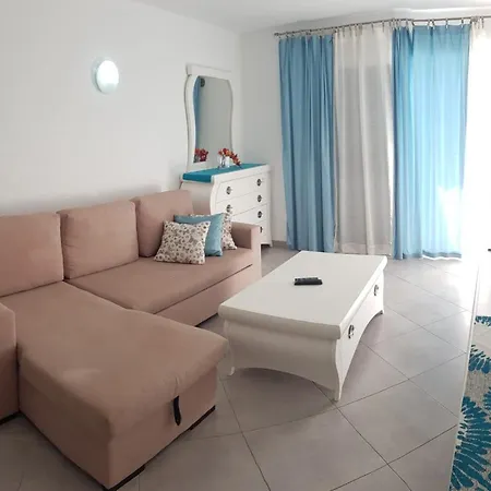 Bungalow Club Atlantis Apartment